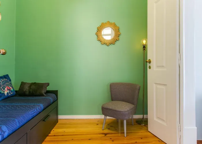 Apartmán Spacious, Bright And Newly Renovated 2 Bedroom Apartment, Historical Center, Madragoa *